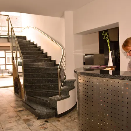 ホテル Walsroder Hof ヴァルスローデ